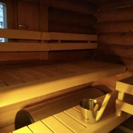 Maentyruka B4 - Rustic Log For 6 In